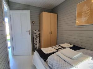 Domki z jacuzzi nad zatoką