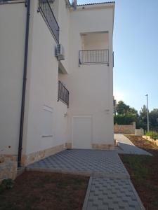 Apartments Jela