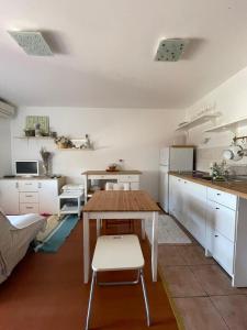 Vili Apartment Quiet leisure in Preko - 4hvězdičkové hotely ve městě Preko