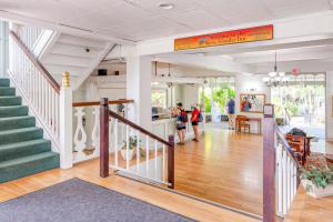 Kona Islander Inn 112