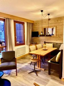 Ruim 6 persoons appartement super centraal gelegen aan de piste