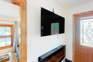 Grand Avenue Retreat