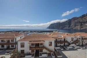 Ático Los Gigantes VistasWIFI 600 Mbps Playa