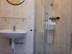Maisons de vacances Former schoolhouse in a magnificent quiet location : photos des chambres
