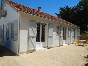 Maison face à la plage pour 6, parfaite pour des vacances - FR-1-476-186