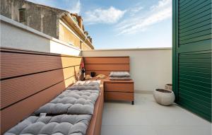 Amazing home in Sibenik with WiFi and 3 Bedrooms