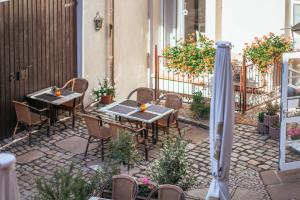 REGIOHOTEL Wolmirstedter Hof - #AutobahnA2&A14 #Frühstücksbuffet #TopPreisLeistung #DigitalerCheckin