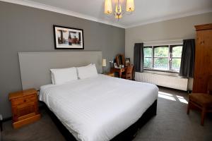 Standard Double Room room in Admiral's Table Bridgwater by Marston's Inns