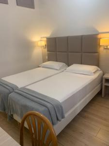 Hotels Hotel Lutetia : photos des chambres