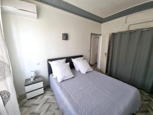 Bel appartement 2 chambres climatisé centre ville