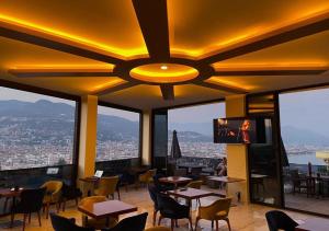 Castle Light Boutique