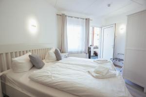 REGIOHOTEL Wolmirstedter Hof - #AutobahnA2&A14 #Frühstücksbuffet #TopPreisLeistung #DigitalerCheckin