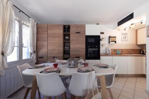 À 800m de la plage, maison pour 6 avec piscine