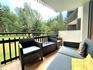 Appartement cosy 6 personnes avec balcon et parking, près des pistes - FR-1-330F-86