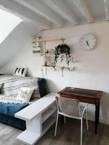 Appartements Cute studio Versailles Chateau : photos des chambres