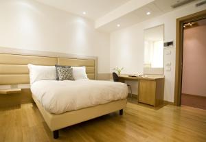 Triple Room with Bath room in Palazzo Virgilio
