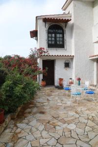 Lemon tree house