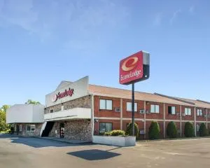 Econo Lodge Darien Lakes - Corfu