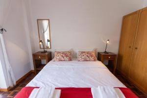 Sun & Beach Apartment by Soulplaces