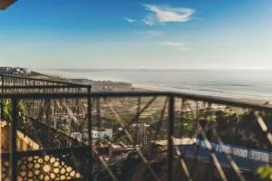 Manzili Surfhouse - 塔姆拉赫特乌兹达尔