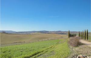 Gorgeous Home In Monticello Amiata