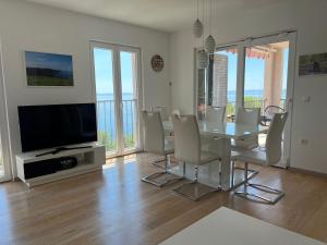 Apartament Sunny z obłędnym widokiem na morze 