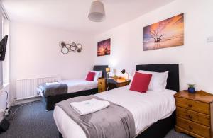 Characterful 2 bed apartment - Spacious & Comfy