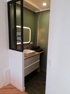 Appartements Le ScottmanHouse - Appartement prive - Centre ville - Gare - Wi-Fi : photos des chambres