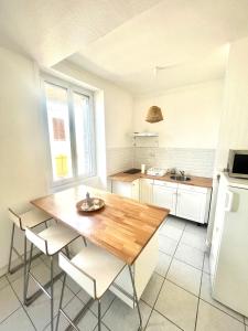 Appartements Le Saint Flo' : Appartement 1 Chambre