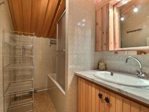 Charmant appart dernier étage, animaux acceptés, 6 pers - FR-1-182-229