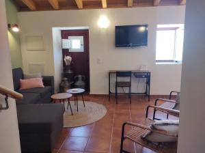 Casa do Bairro - A Gema escondida da Santa Catarina da Fonte do Bispo