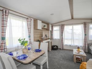 Moondunes - Pwllheli