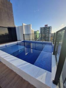 Apto a 200metros da praia do Bessa!