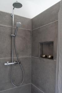 Neue Dachwohnung im Herzen von Gönnheim