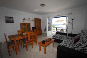 Two-Bedroom Apartment with Ocean View room in El Lago del Mar