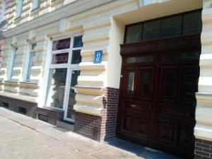 Hostel Tulip - pokój nr 8 ze wspólną łazienką i kuchnią