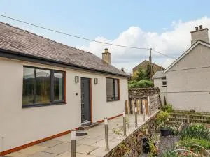 Bryn Hyfryd - Minffordd