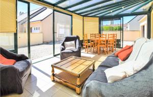 Maisons de vacances Cozy Home In Sainte-mre-glise With Wifi : photos des chambres