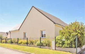 Maisons de vacances Nice home in Sainte-Mere-Eglise with WiFi and 3 Bedrooms : photos des chambres