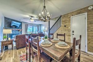 Rustic Ruidoso Retreat Near Shops and Mountains!