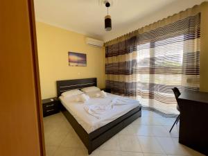 Atrium Luxurious Sea View Apartment
