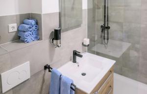 Wohlfühlwohnung im Zentrum mit 24-7 Self Check-In, WLAN & Smart TV