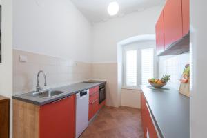 Residence Two Oranges