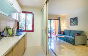 Beautiful Apartment In Los Alcázares