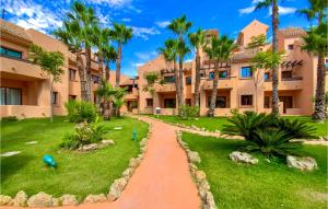 Beautiful Apartment In Los Alcázares