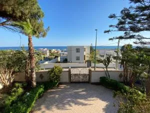 Sea View - Beautiful Terrace with BBQ - Triscina