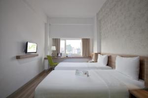 Whiz Hotel Cikini Jakarta