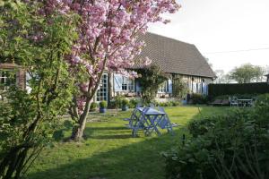 Maisons de vacances La Roseliere : photos des chambres