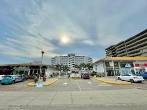 Hermoso en marina, asombrosas vistas by G P S rentas