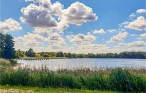 Nice Home In Gützkow With Wifi - Liepen